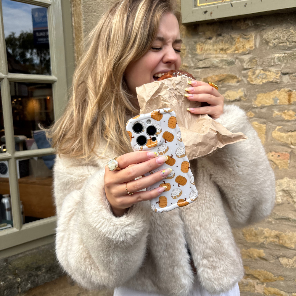 Wavy Phone Case - Cinnamon Buns